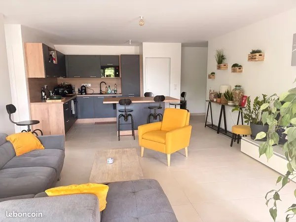 Appartement T4 neuf - 84 m² - Résidence sécurisée avec ascenseur - Garage