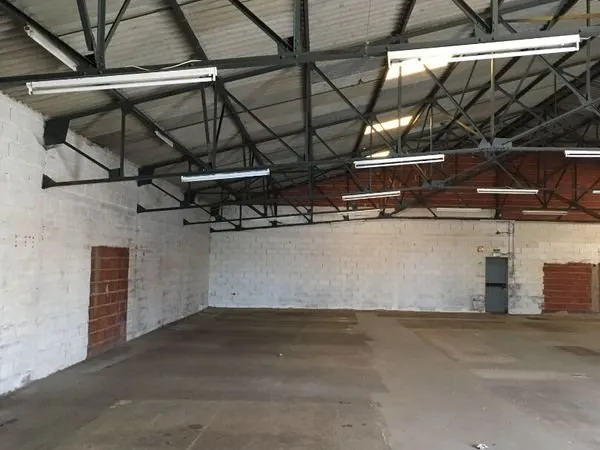 Local commercial 550 m² LE PALAIS SUR VIENNE