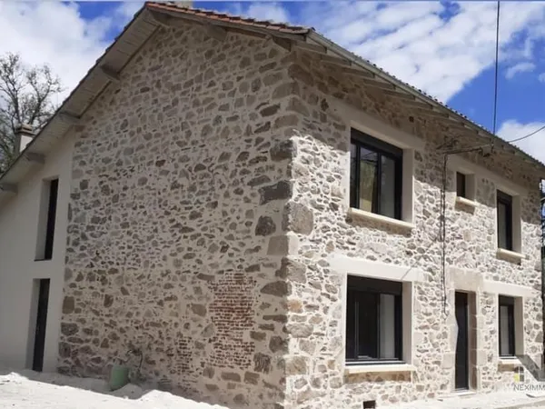 Maison en pierres