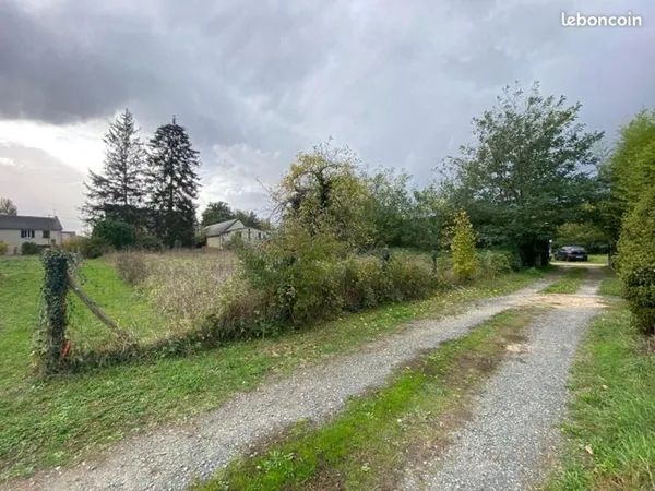 Terrain 950 m² Ouzilly
