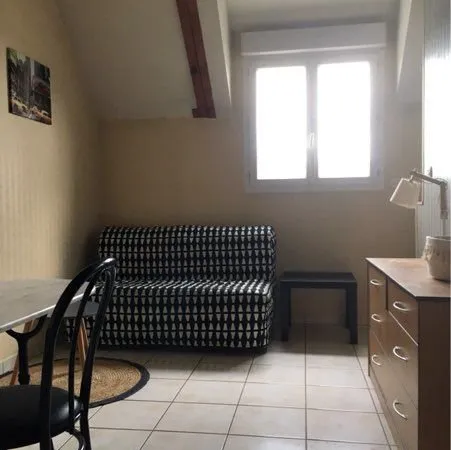 F2 meublé