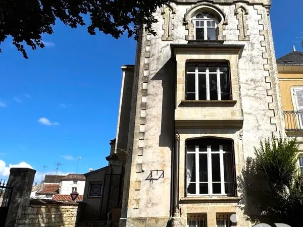 Maison 7 pièces 186 m²
