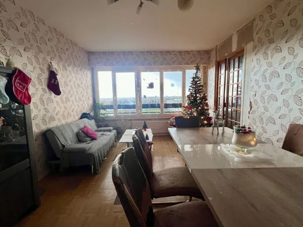 Appartement 5 pièces 104 m²