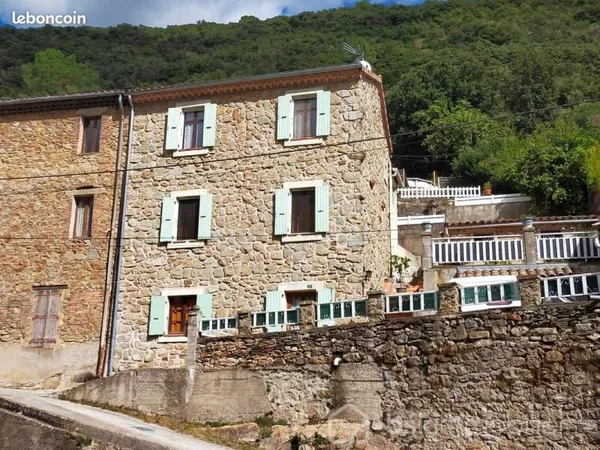 Maison de village 5 pièces 137 m²