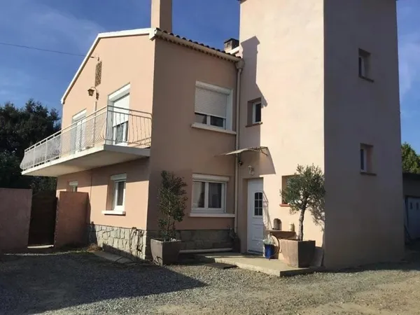 Belle maison Type 5 et sa piscine