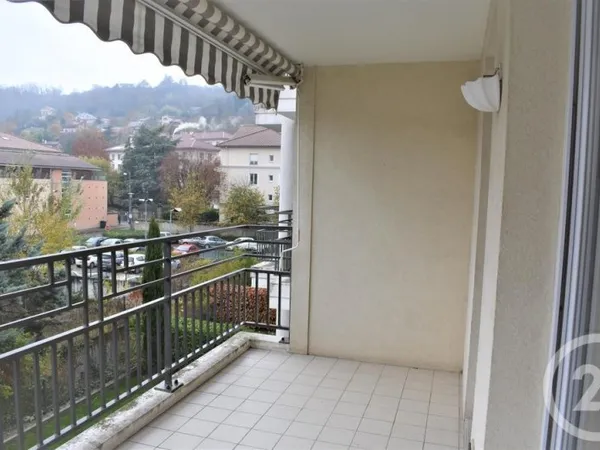 Appartement 4 pièces 96 m²