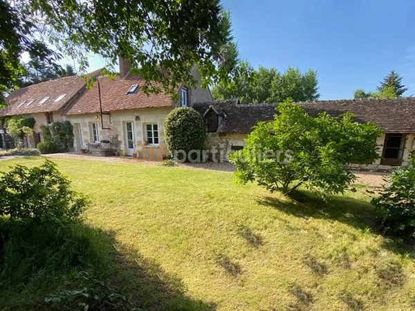 Maison Dame Marie Les Bois 8 pièce(s) 236 m2