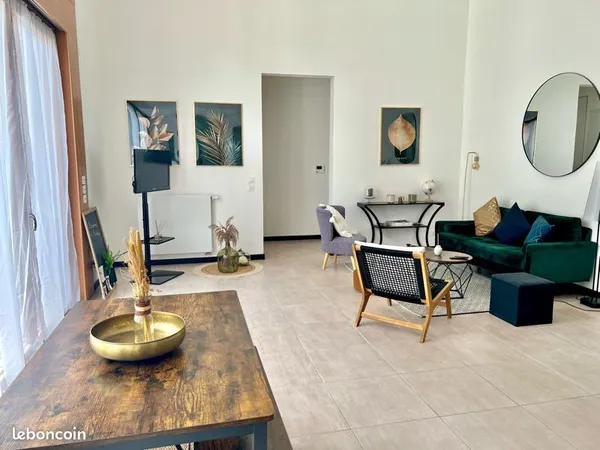 Superbe duplex meublé 85m² - 3 chambres - balcon 12m2 - Parking - Bordeaux Coeur saint Germain - Bai