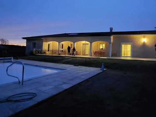 Maison 5 pièces 200 m²