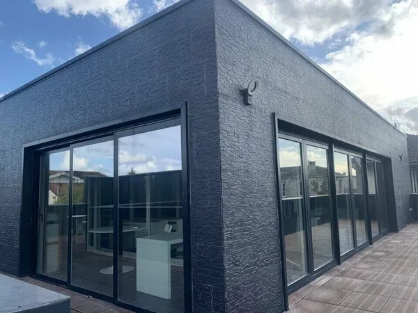 Bureau 360 m²
