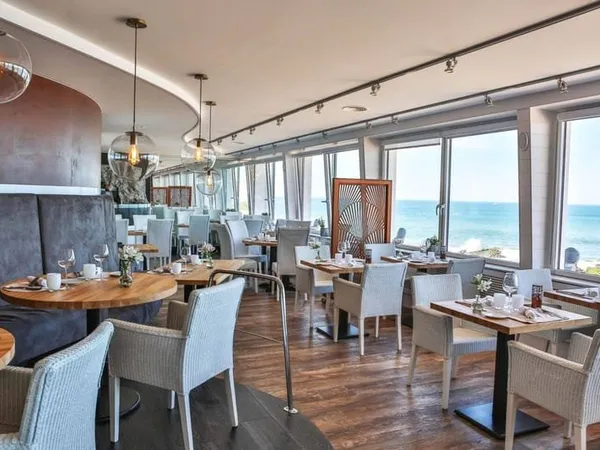 Fonds de commerce 310 m²