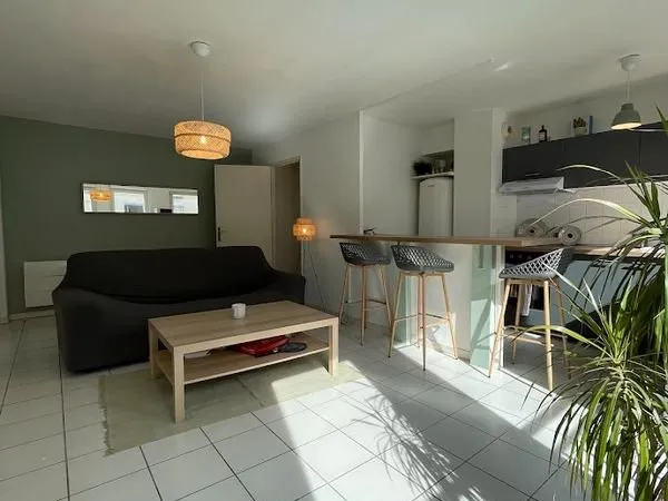 T2 bis meublé de 57m² avec place de parking