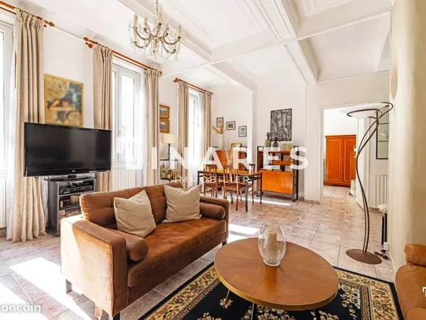 Appartement 4 pièces 104 m²