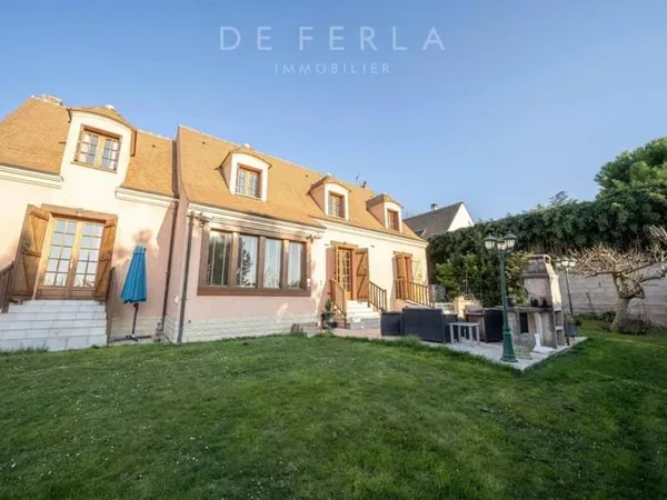 Villa 7 pièces / Les coteaux d'Ormesson sur marne