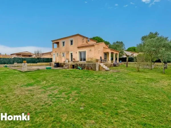 DPE B Villa 5 pièces 120m2 avec garage à Saint-dionisy