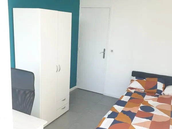 🔥 CHAMBRE MEUBLÉE 10m² EN COLOCATION PREMIUM - APPARTEMENT - TOUTES CHARGES INCLUSES - PROCHE PARIS