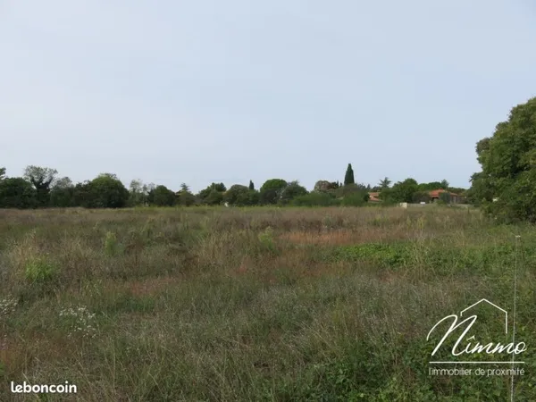 Terrain 351 m² Garrigues-Sainte-Eulalie