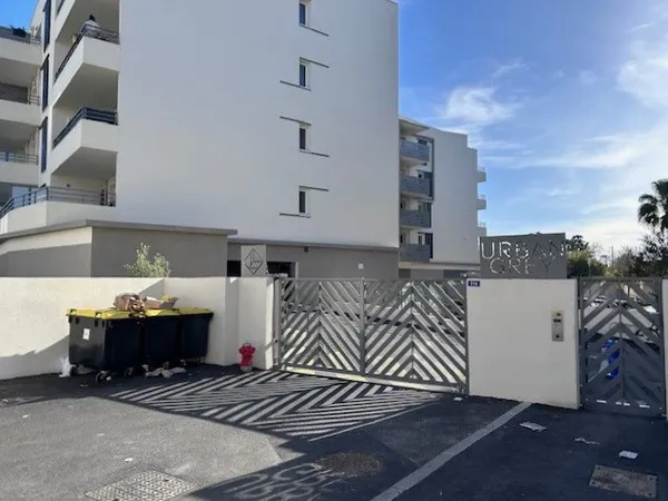 T2 NEUF AVEC PARKING