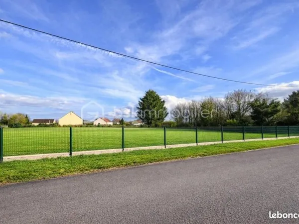 Terrain 1 939 m² Freville Du Gatinais