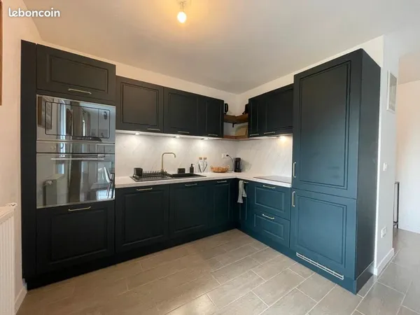 2 pièces meublé 46m² avec balcon & parking - Résidence récente - Métro 8 Créteil Université - 1270 C
