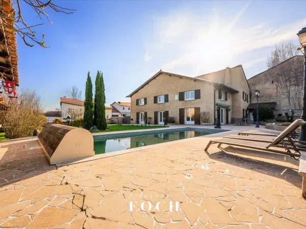 Maison de luxe 7 pièces 219 m²