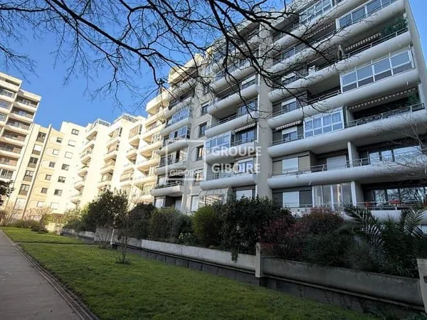 A vendre - agence Giboire - RENNES CENTRE VILLE - quartier Colombier - Appartement Rennes T3 d'envir