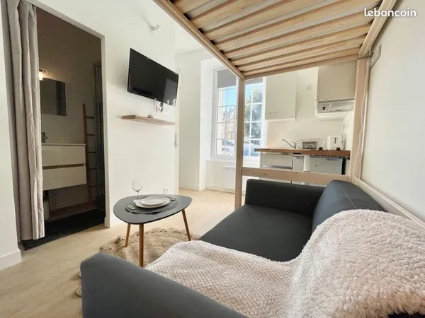 Studio meublé centre-ville