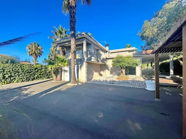 Maison de prestige proche mer