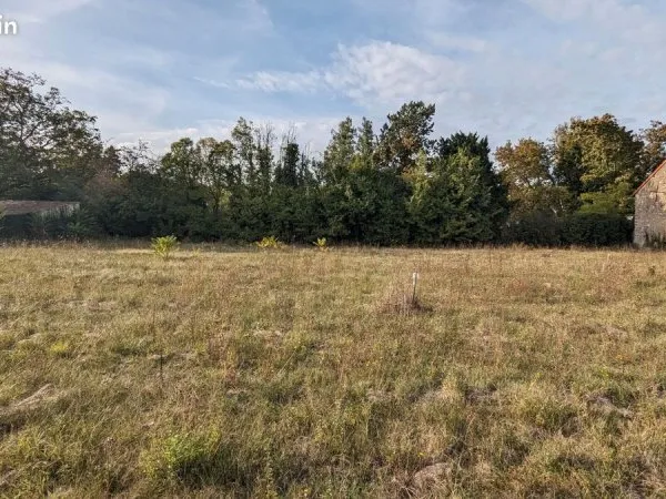 Terrain 1135 m² CISSE