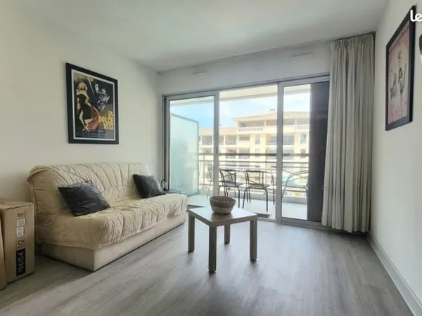 Studio 2 pièces 27 m²