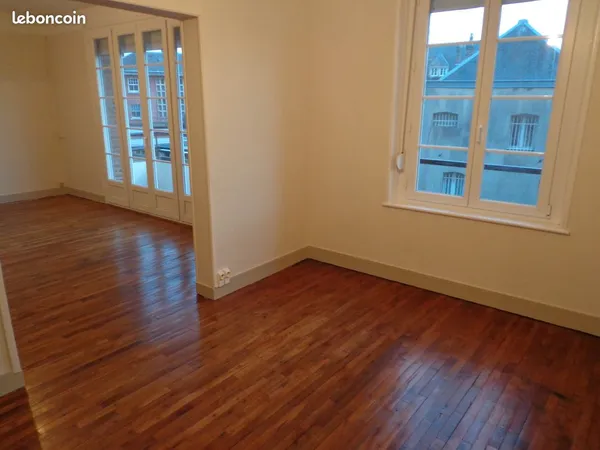 Appart 73m² Abbeville centre proche hôpital