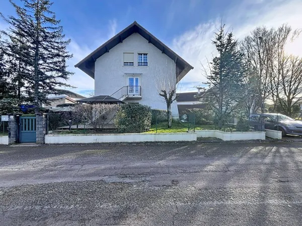 Maison 7 pièces 140 m²