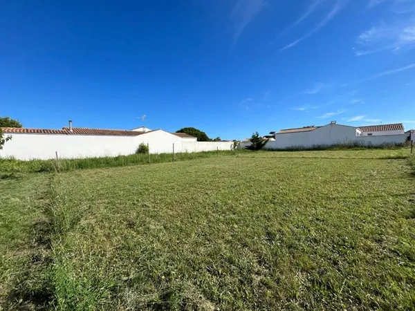 Terrain 497 m²
