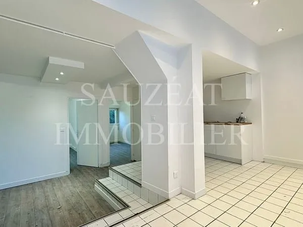 Local Commercial Bagneux 70 m²