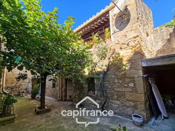 Maison à vendre 4 pièces ROQUEMAURE (30)