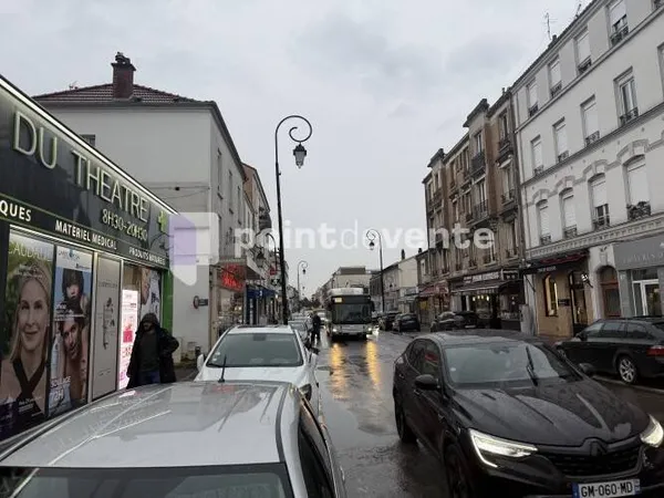Local commercial 60 m²