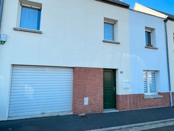 Maison F3 - 91 m² - Amiens Saint-Roch - 900 CC - Disponible dès mai 2026