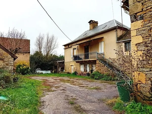 Corps de ferme 2 pièces 280 m2