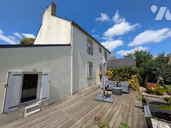 Maison 6 pièces 266 m²