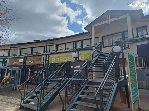 Bureaux/ Local commercial