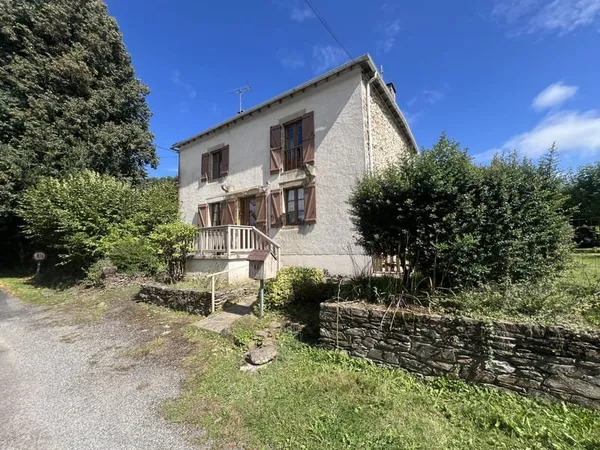 Maison à Saint-Merd-de-Lapleau en Corrèze