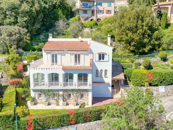 BELLE VILLA VUE MER LA TURBIE