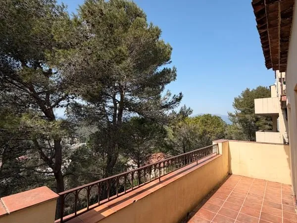 2P dernier étage - Terrasse 10 m² - Parking s/sol - Piscine - Mougins le Haut