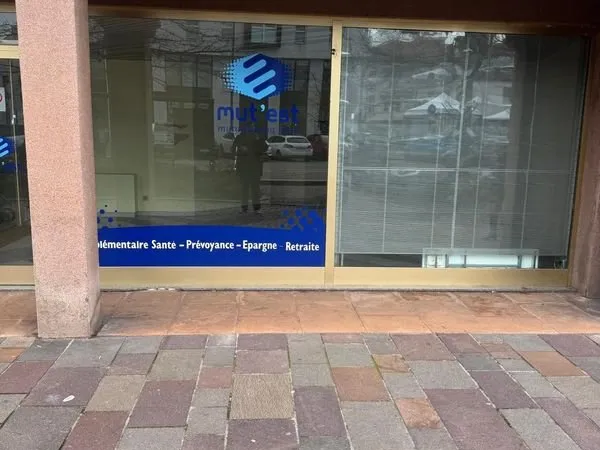 À louer Local d'activité / bureaux 70 m² (hors restauration)