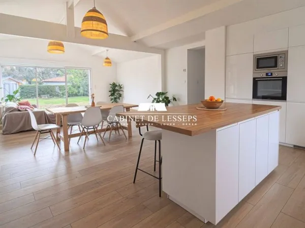 Maison de luxe 5 pièces 153 m²