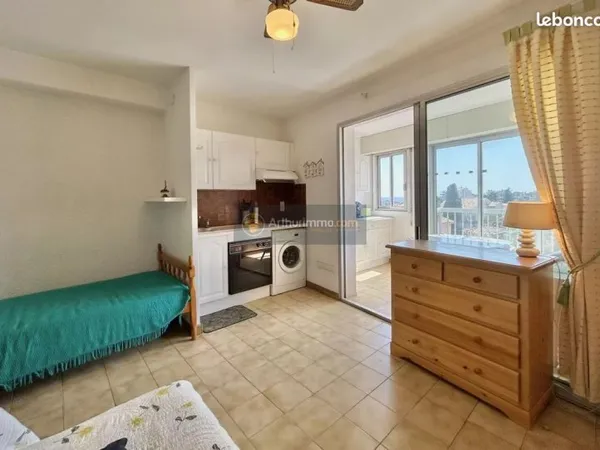 Studio 1 pièce 18 m²