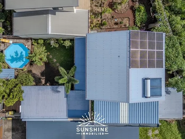 EN EXCLUSIVITÉ - Belle maison familiale avec piscine et jacuzzi proche du centre hospitalier de Sain