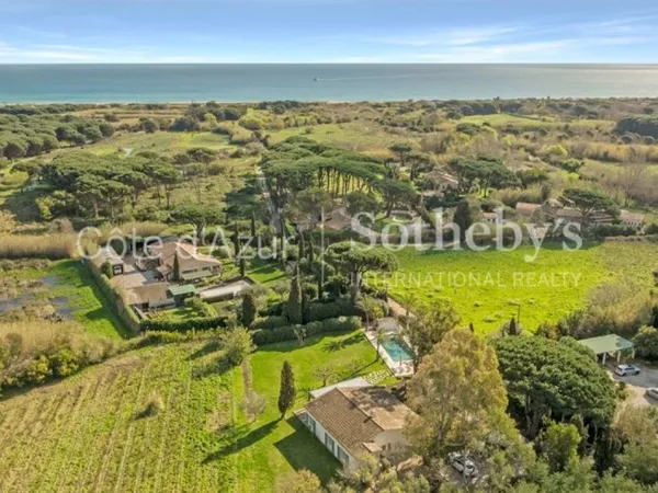 Ramatuelle Pampelonne propriété 162 m² terrain 7130 m² vignes piscine plage à pied
