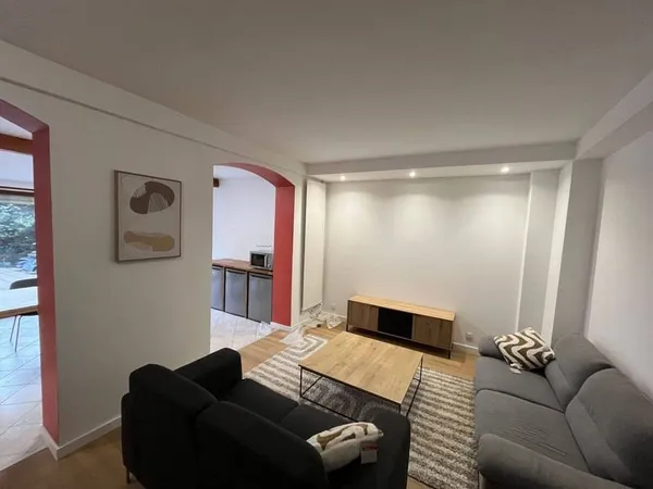 Maison 6 pièces 145 m²