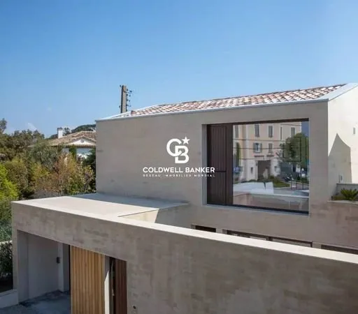 Immeuble 8 pièces 192 m²